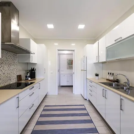 Close To Everything Bright Modern Apartment Nazare Exterior photo